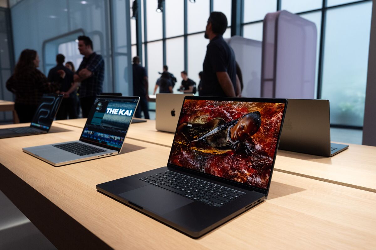 苹果将于周三发布首款触屏 MacBook Pro